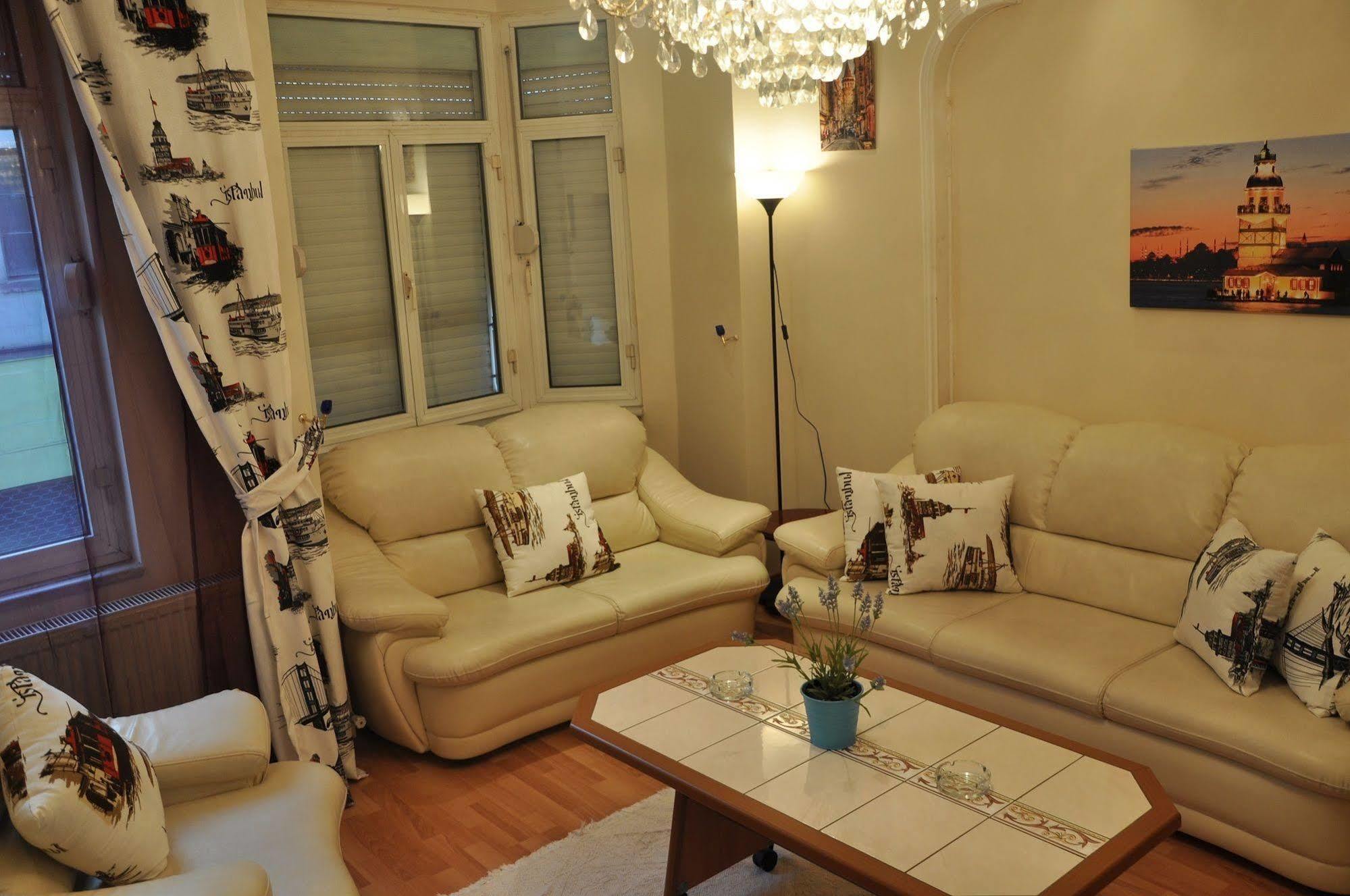 Fuar Ev Taksim Galata Appartement Istanboel Buitenkant foto